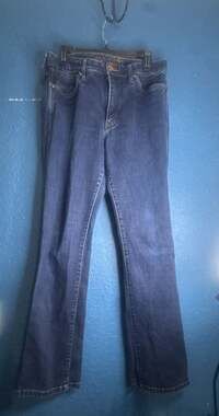 Wrangler Retro High Rise Flare Jeans Dark Wash Size 31x34